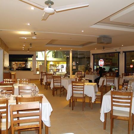 Daphne Hotel Apartments Cyprus Paphos Exterior photo